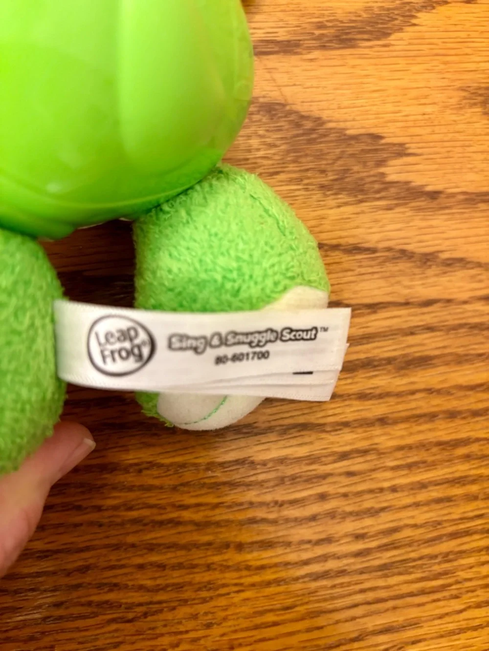 Leaf Frog Sing and Snuggle Scout the Puppy interactive toy